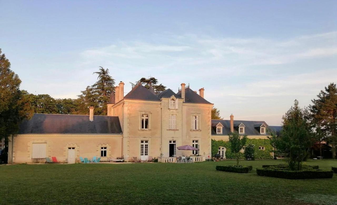 Le Chateau De Leugny Oiron Exterior photo